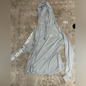 Under armor jacket with tshirt to match